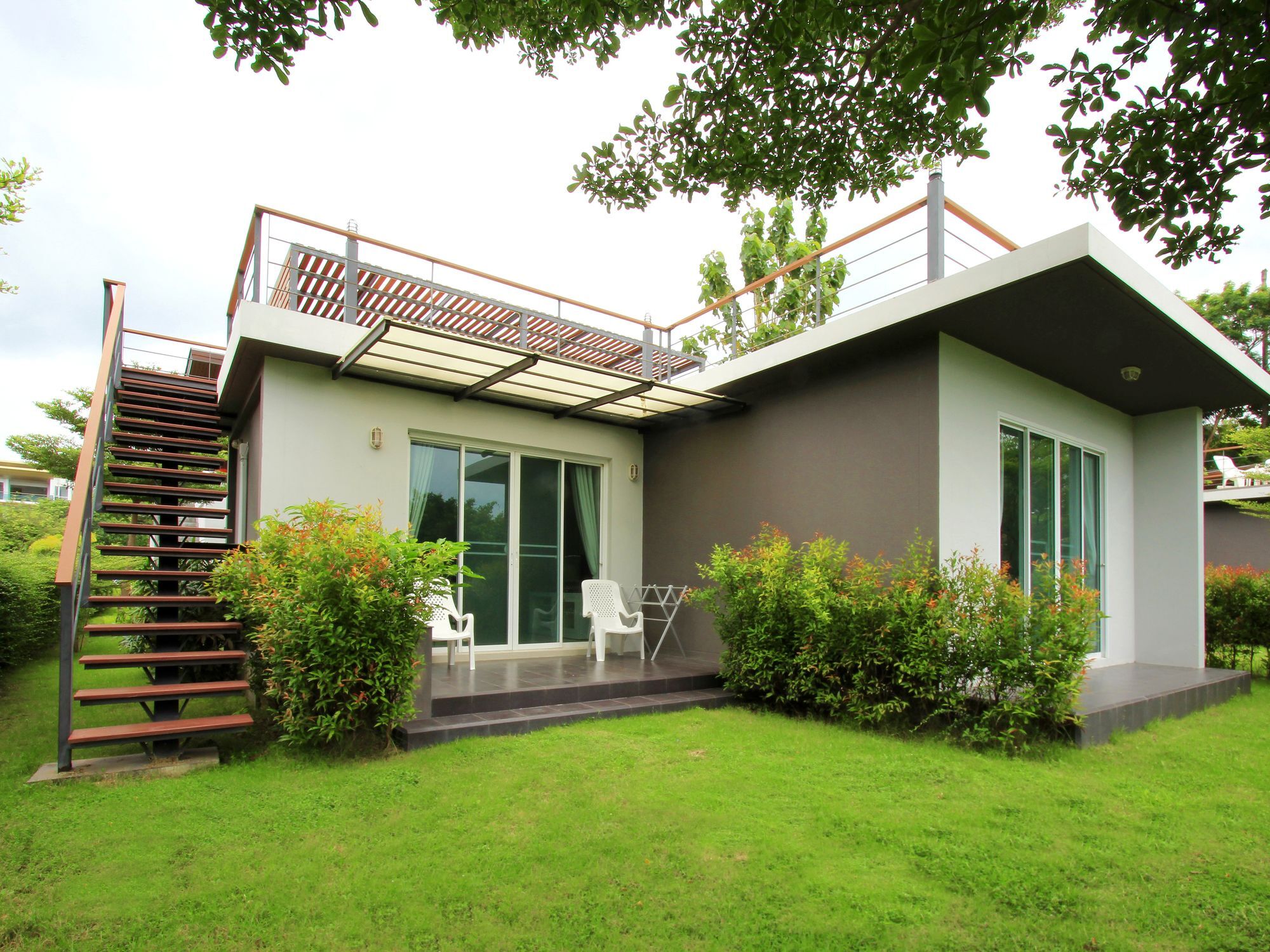 Sea Space Phuket Rawai