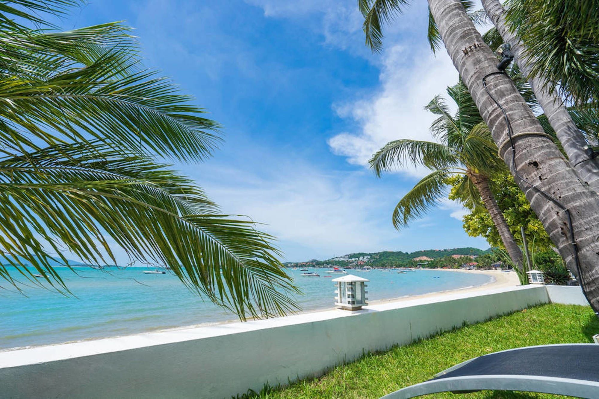 3 Bedroom Front - On Beautiful Bangrak *