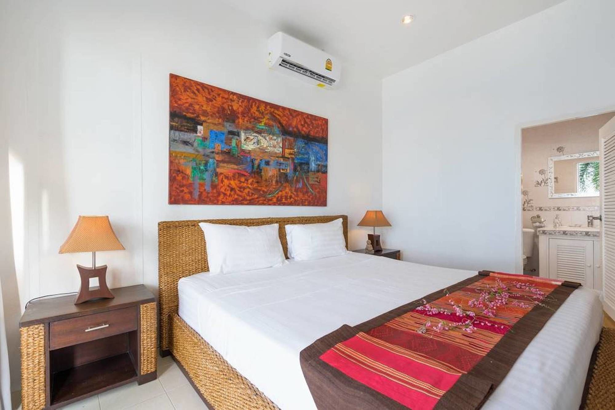 Villa 3 Bedroom Front - On Beautiful Bangrak