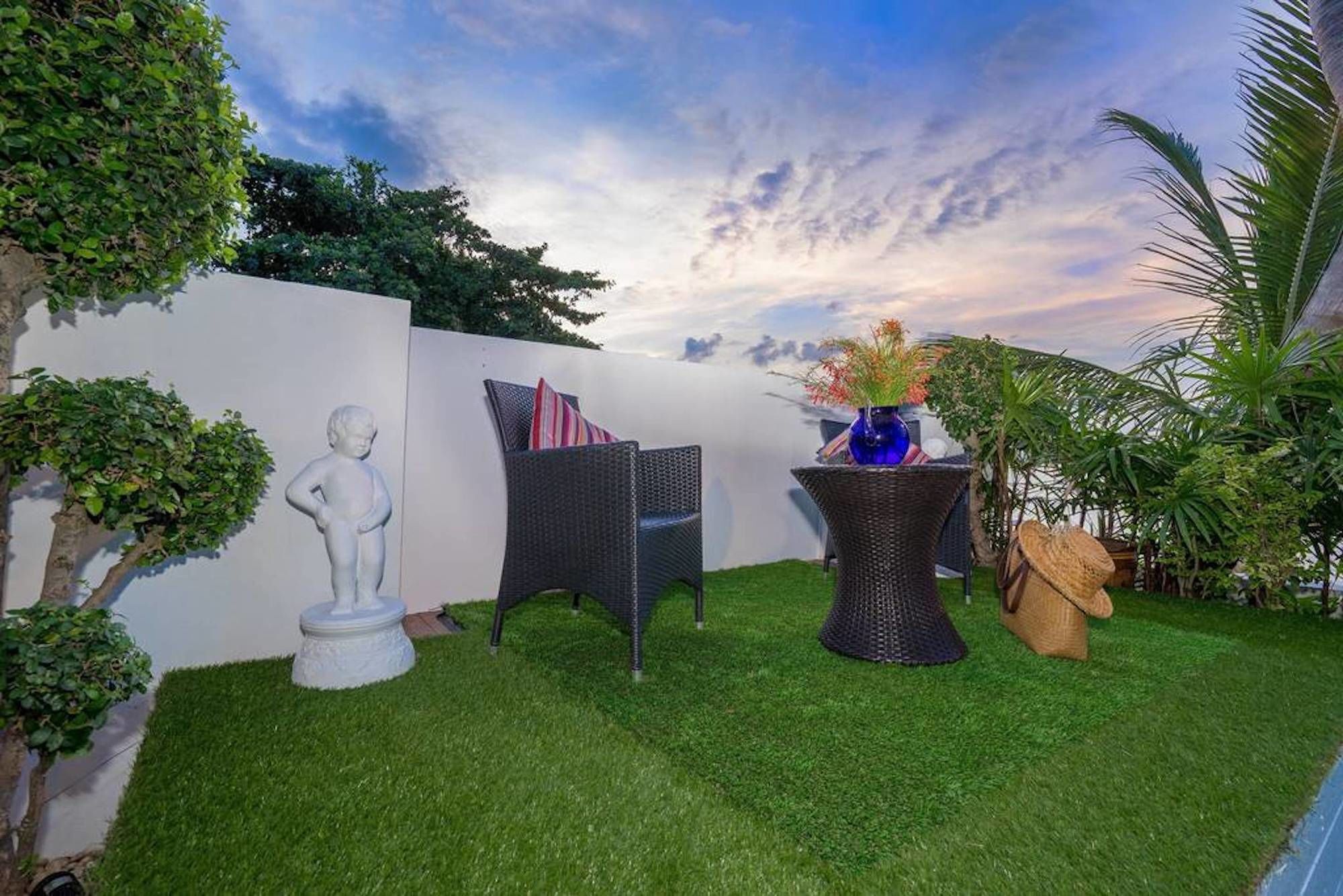 3 Bedroom Front - On Beautiful Bangrak Villa