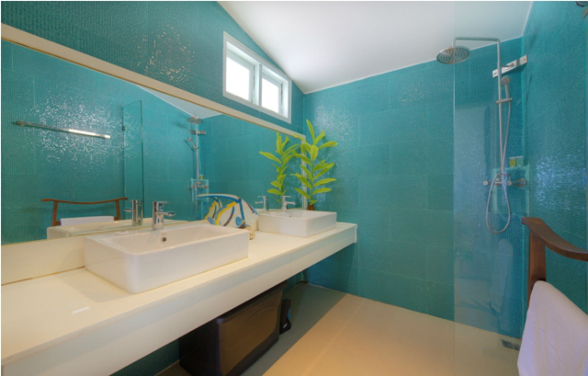 3 Bedroom Front - On Beautiful Bangrak *