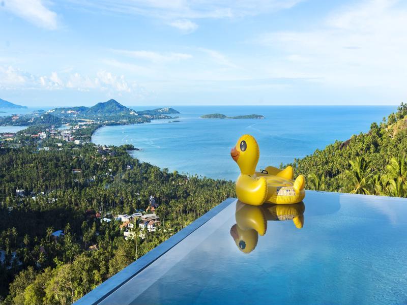 Infinity Pool Moon Light Villa