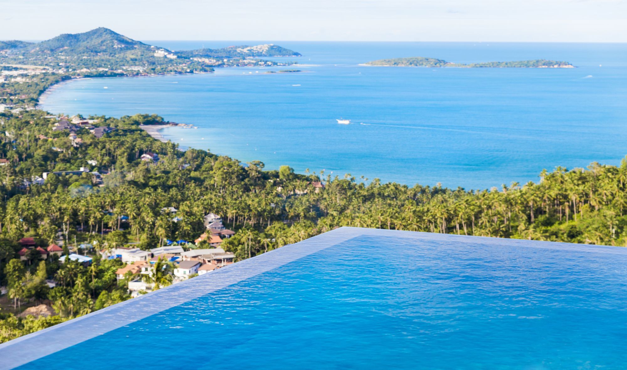 Infinity Pool Moon Light *
