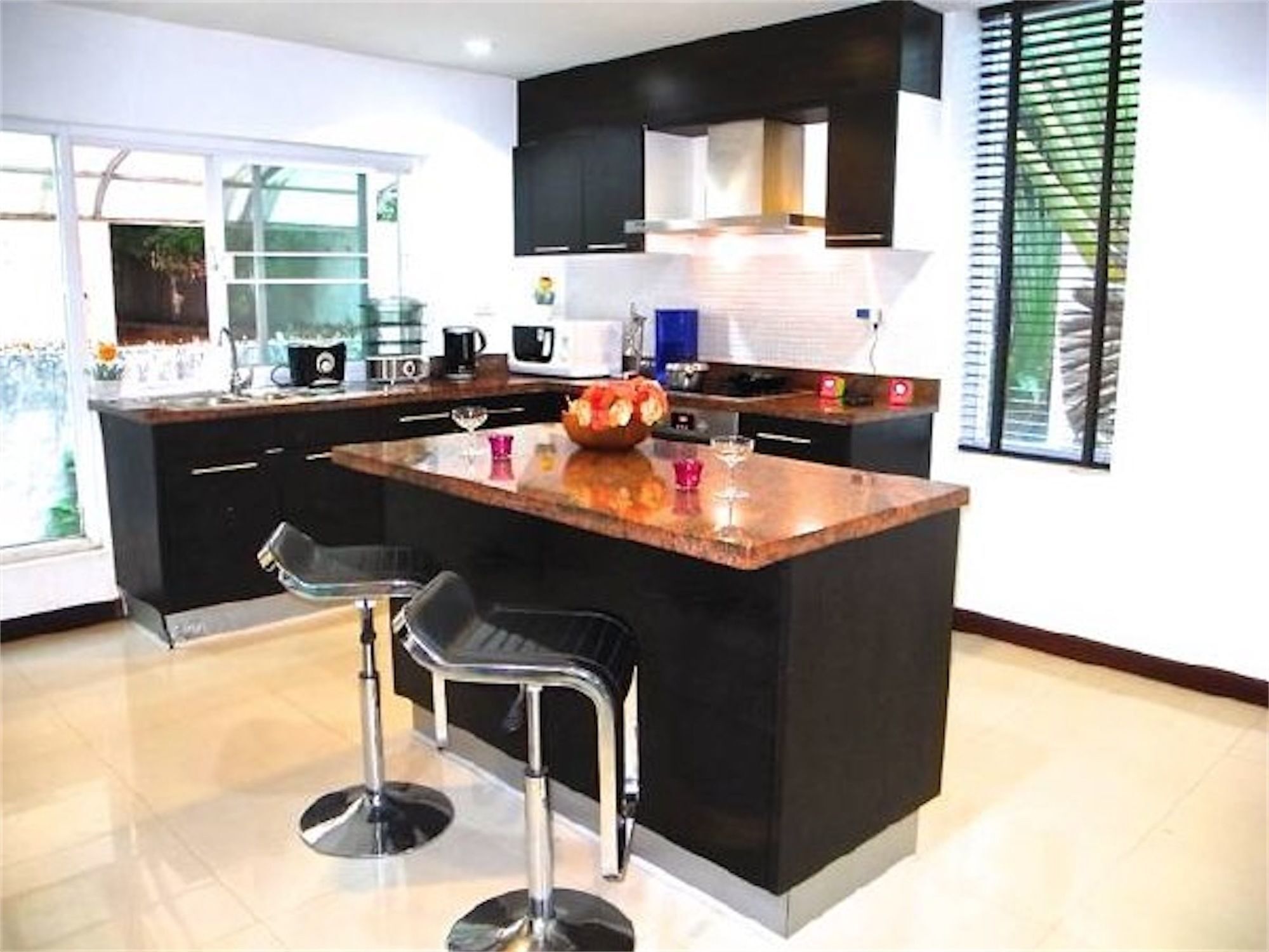 Apartment Sunrise 4 Bedrooms In