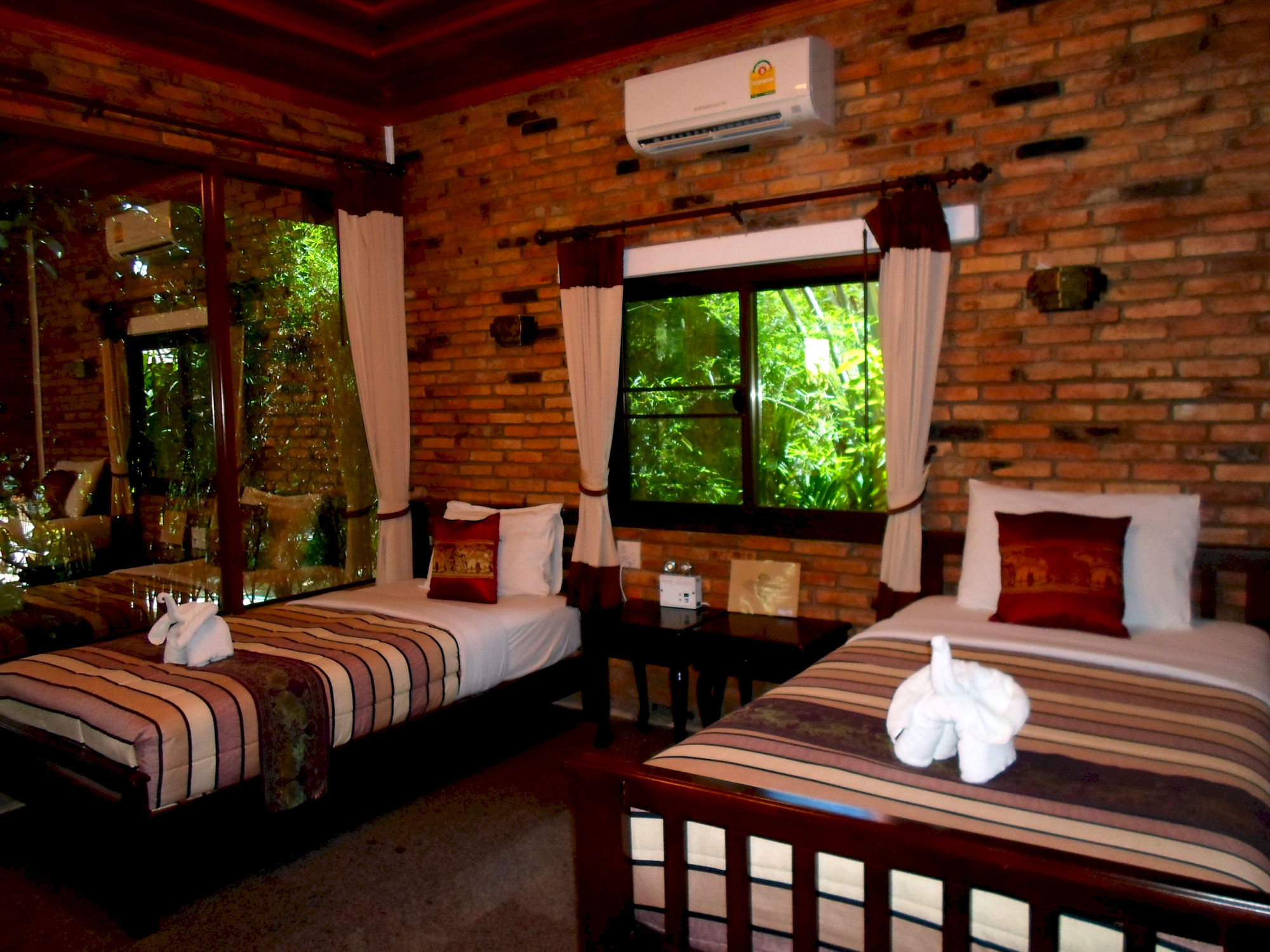 Khaosok And Resort Khao Sok National Park