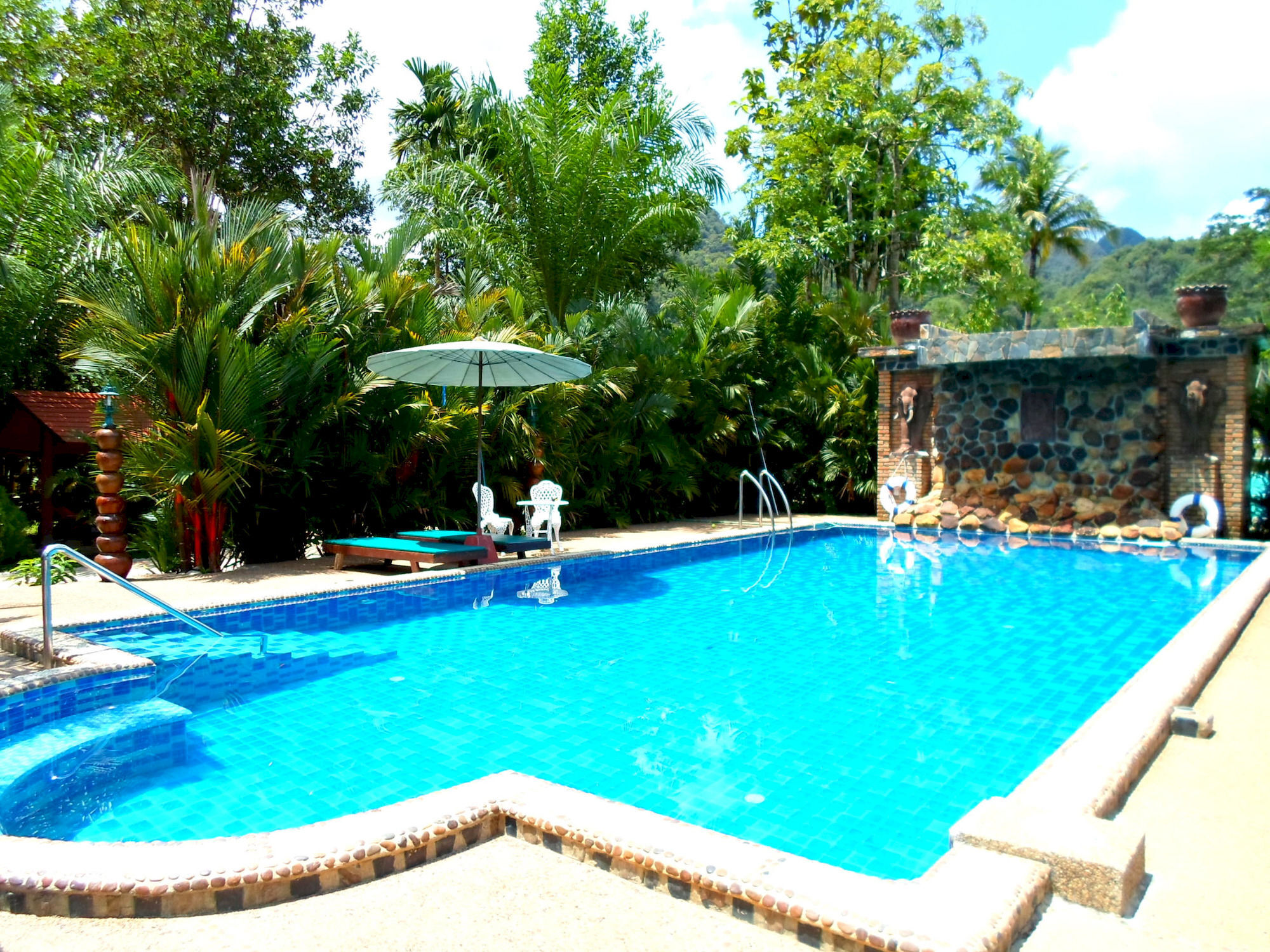 Khaosok And Resort 3*