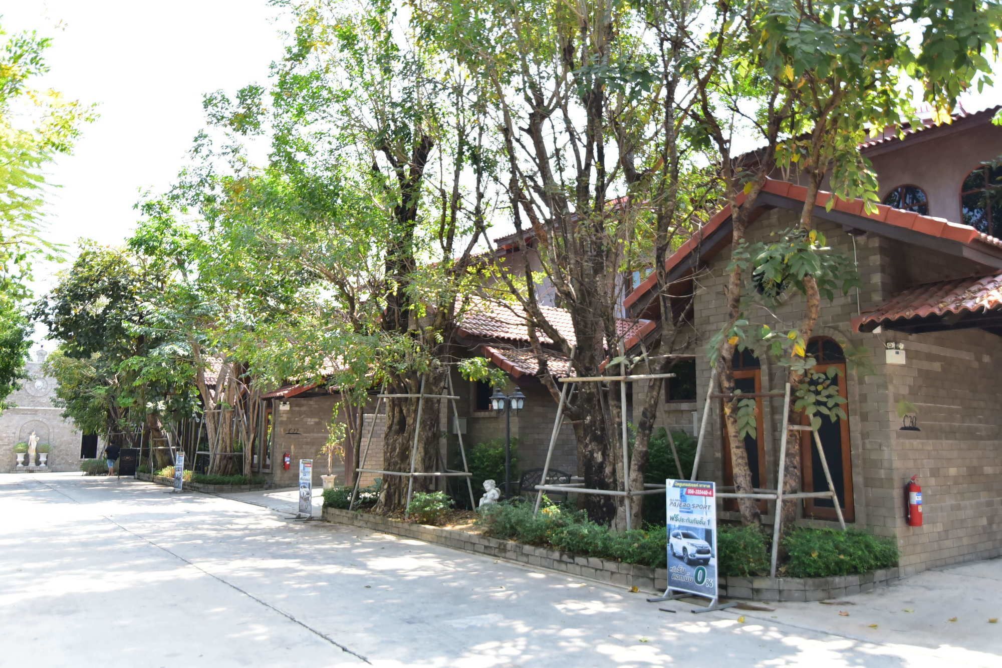 Fantasy 3* Nakhon Sawan