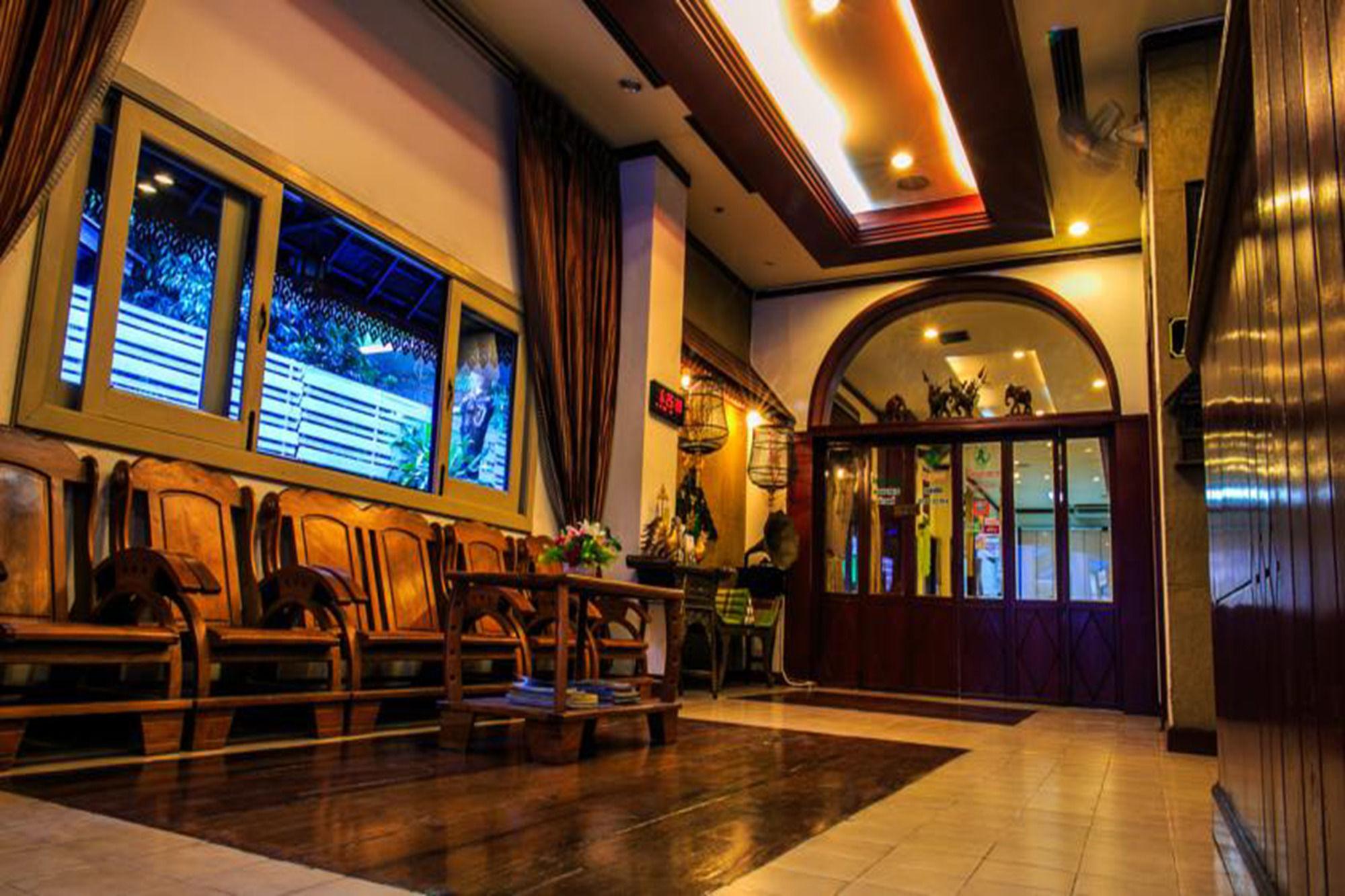 Regent Hotel 2*