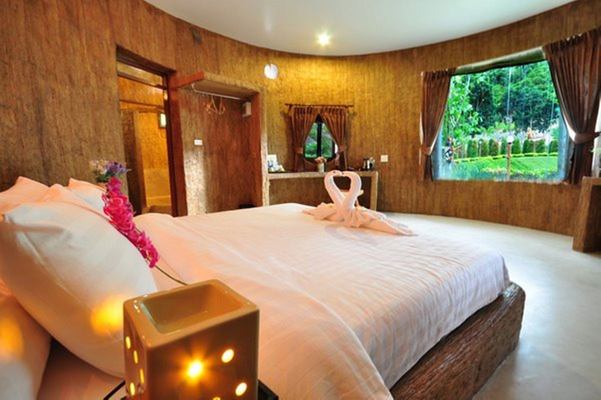 Resort Theerama 3*