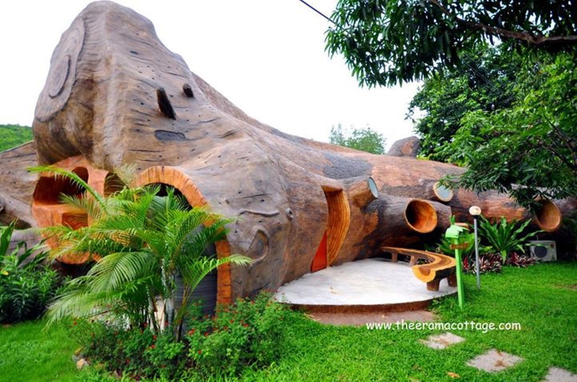 Theerama Resort Suan Phueng