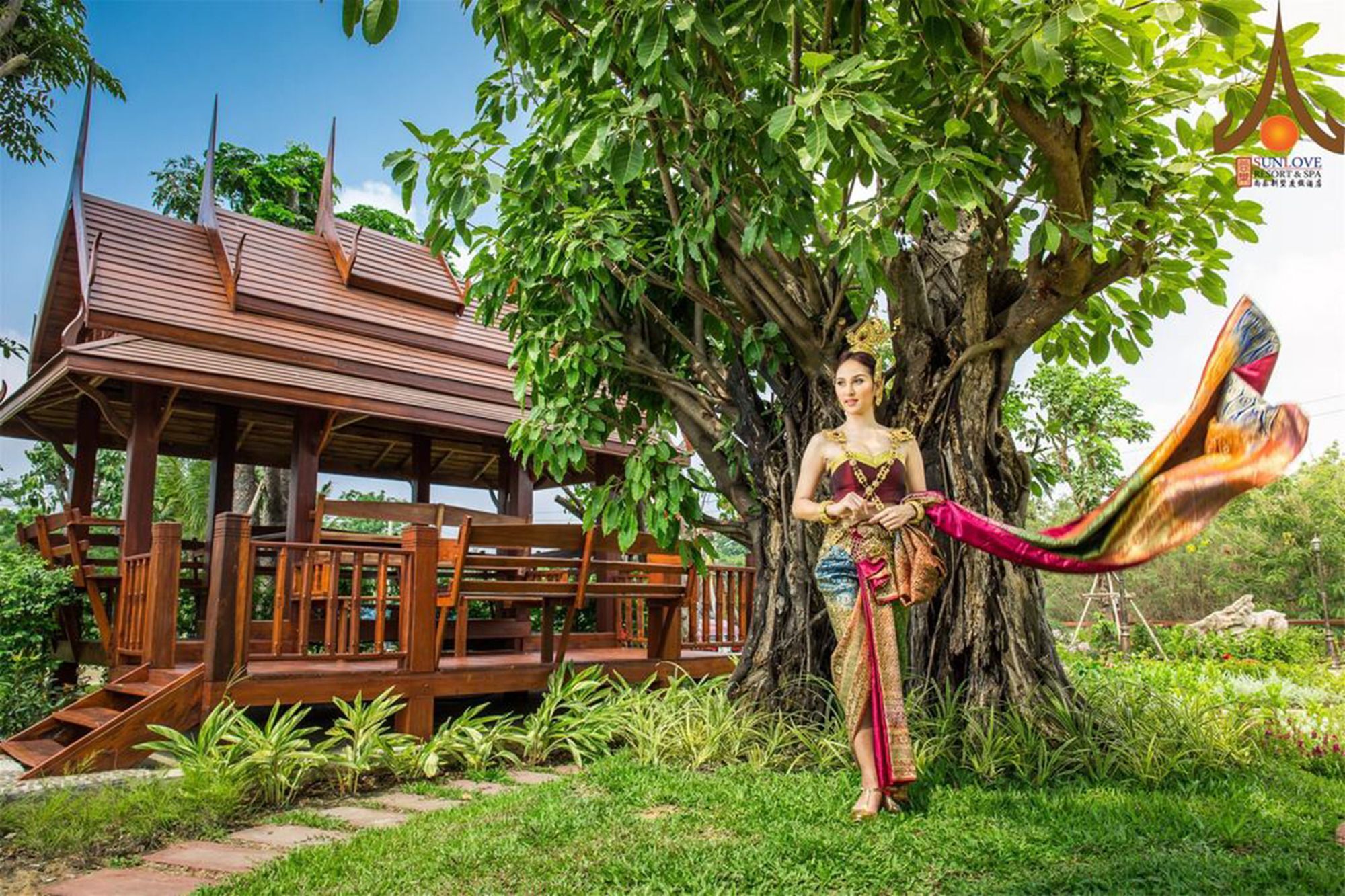 Sunlove And Spa - Royal View Resort