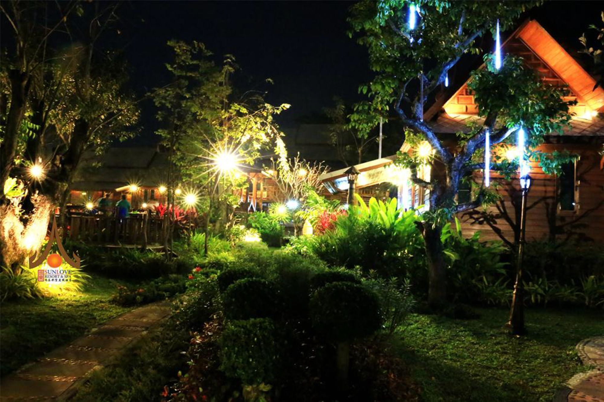 Sunlove And Spa - Royal View Resort Nakhon Pathom