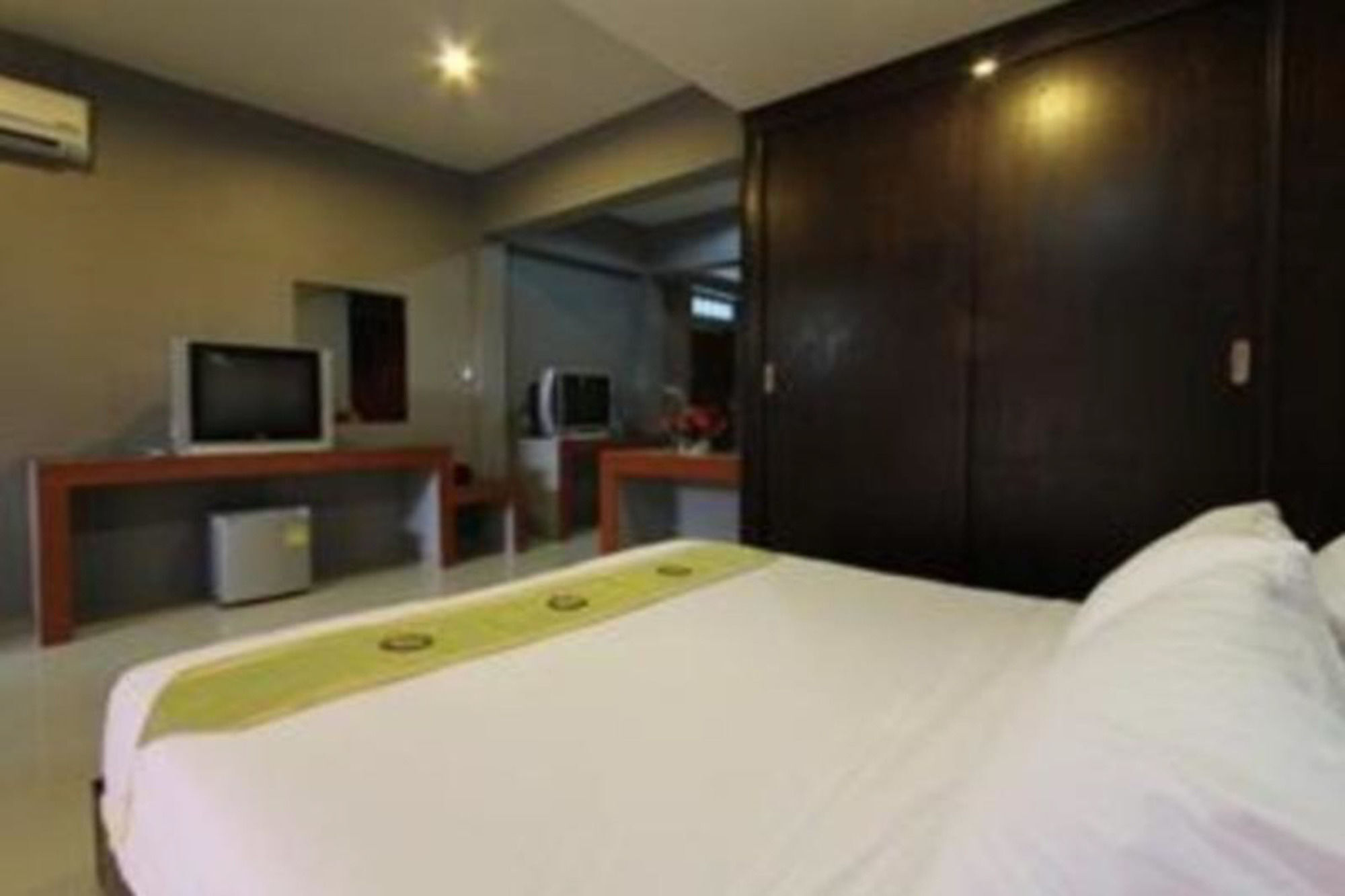 B Square @ Resort 3*
