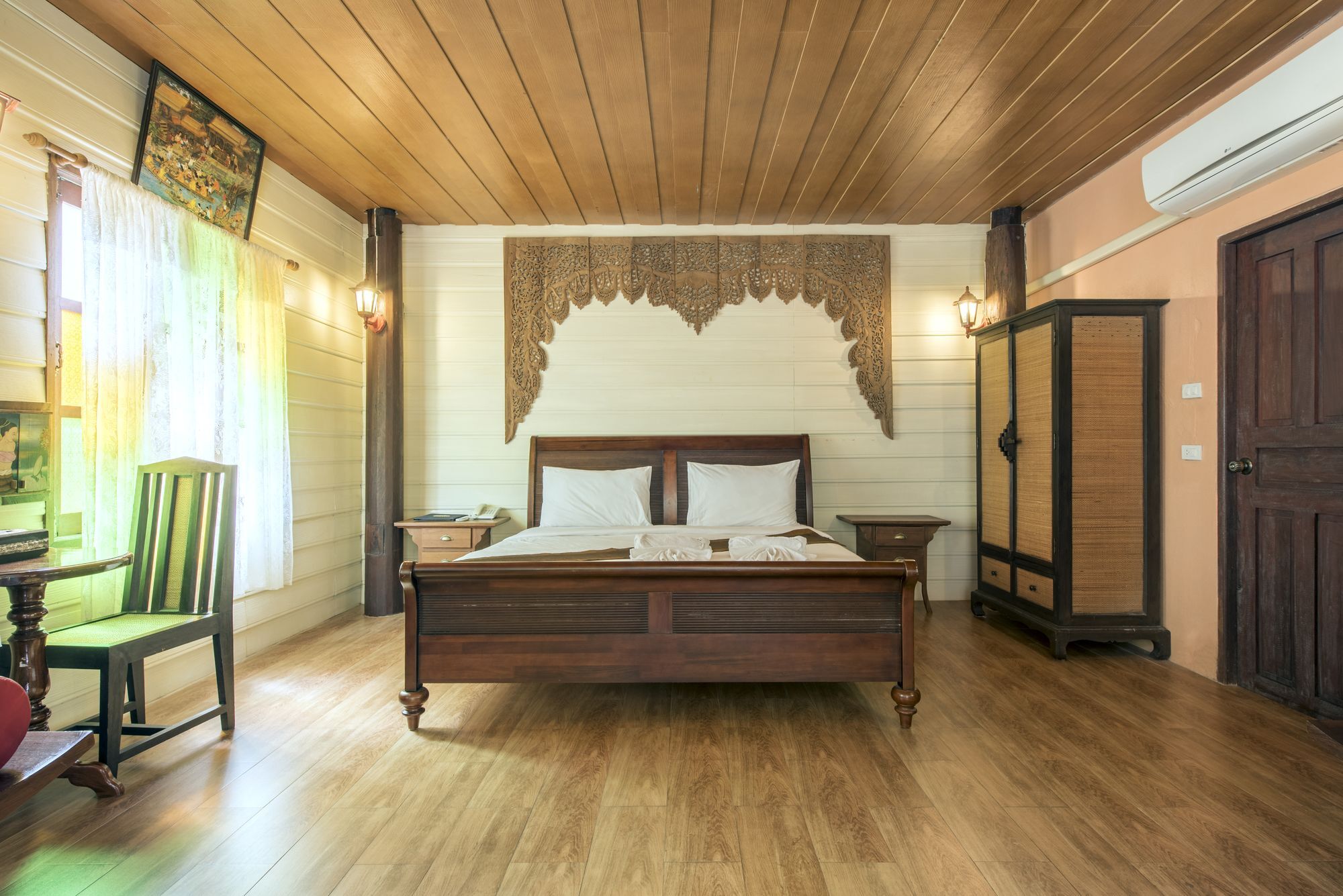 Buadara Chumphon Resort Pathio