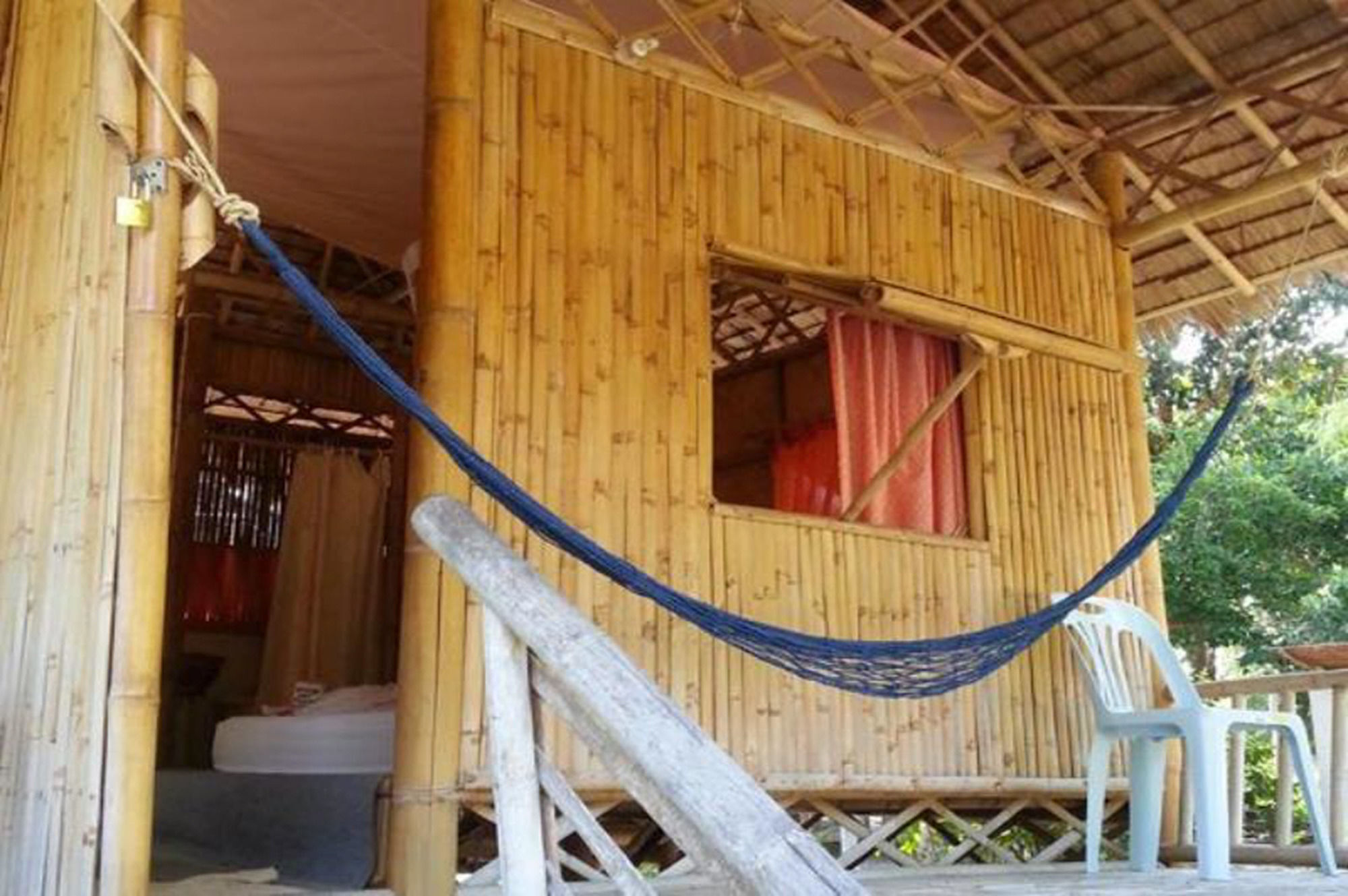บ้านสนมณีโฮมสเตย์ Bansonmanee Holiday park Khanom