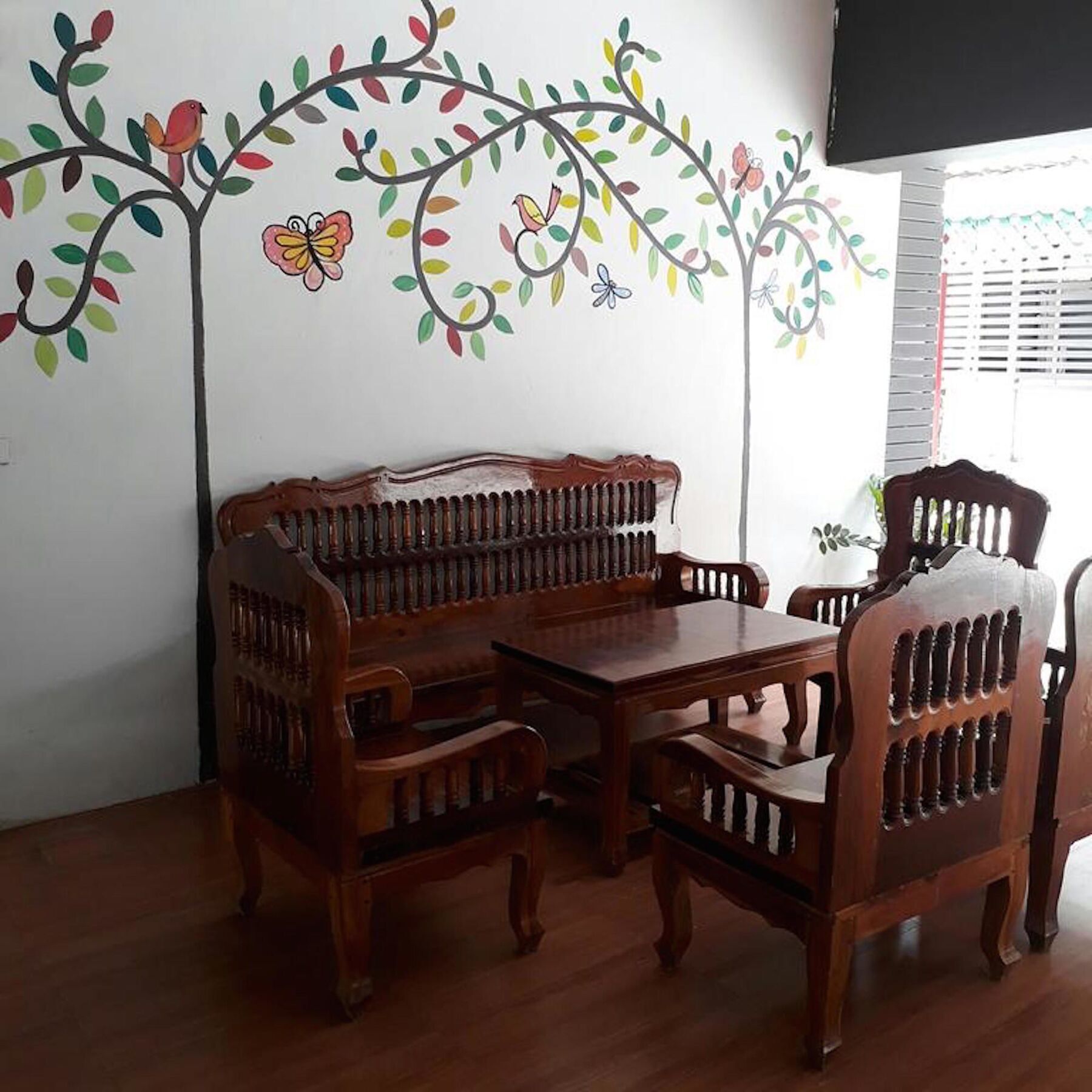 Apatsanan Place Hotel 3*