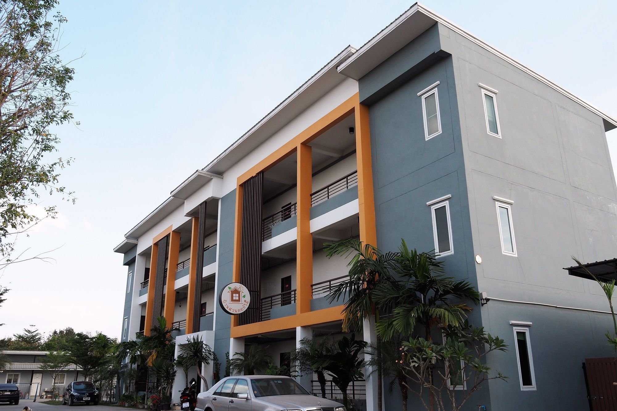 Hotel Bansuandokmai 2*