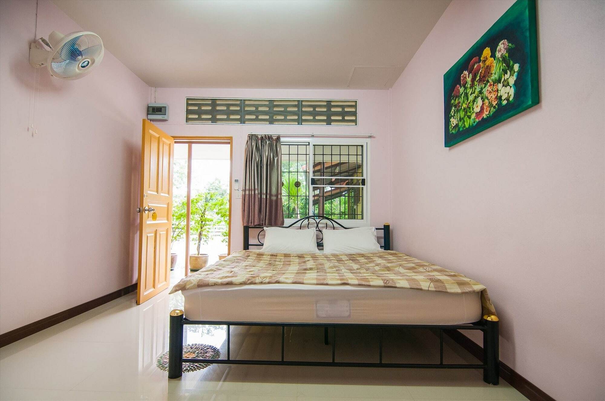 Hotel Bansabai Raiwan 2*