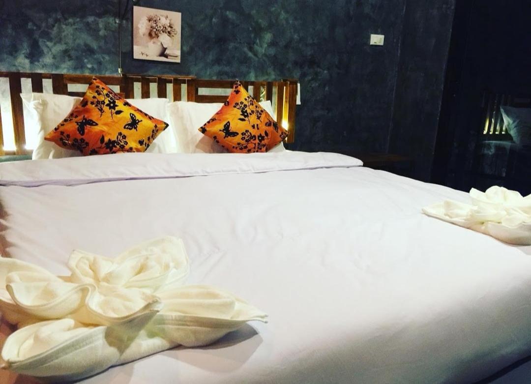 Keeree Loft Thong Pha Phum