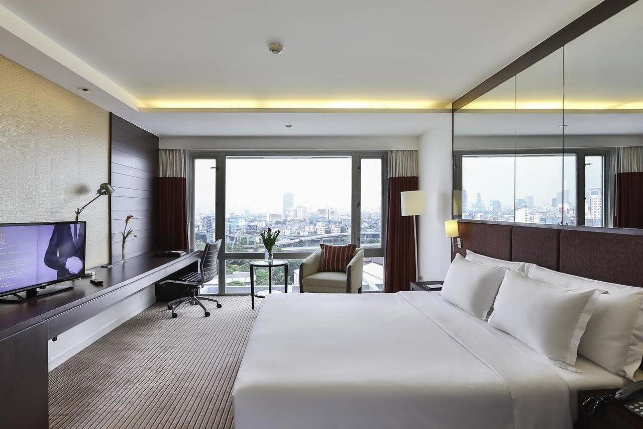 Eastin Makkasan, - Sha Extra