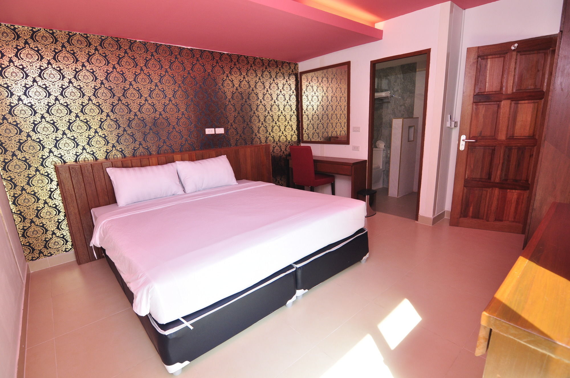 Pattaya Pool Villa