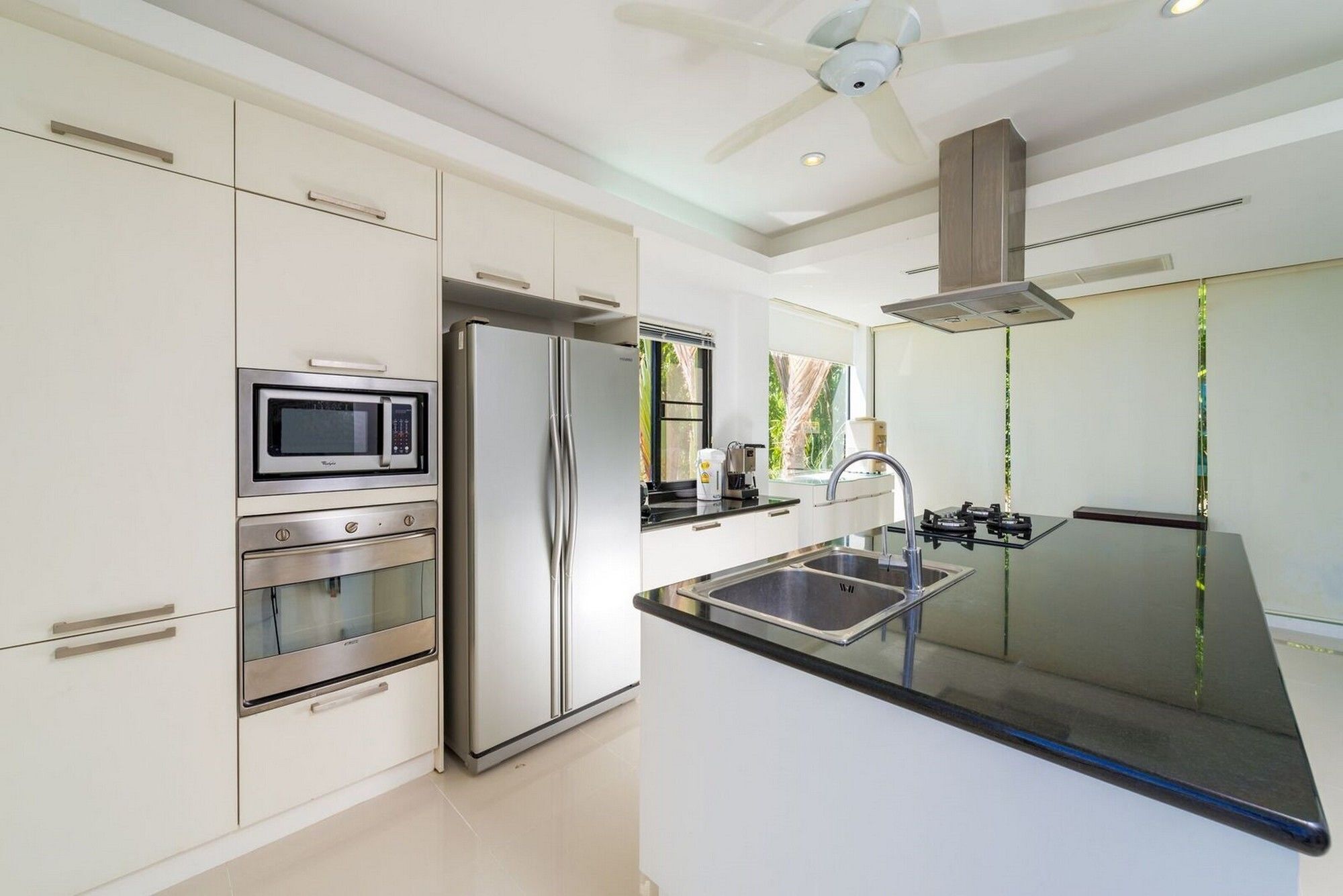 White Stone - Luxurious Sunset View 4 Bed Pool Villa