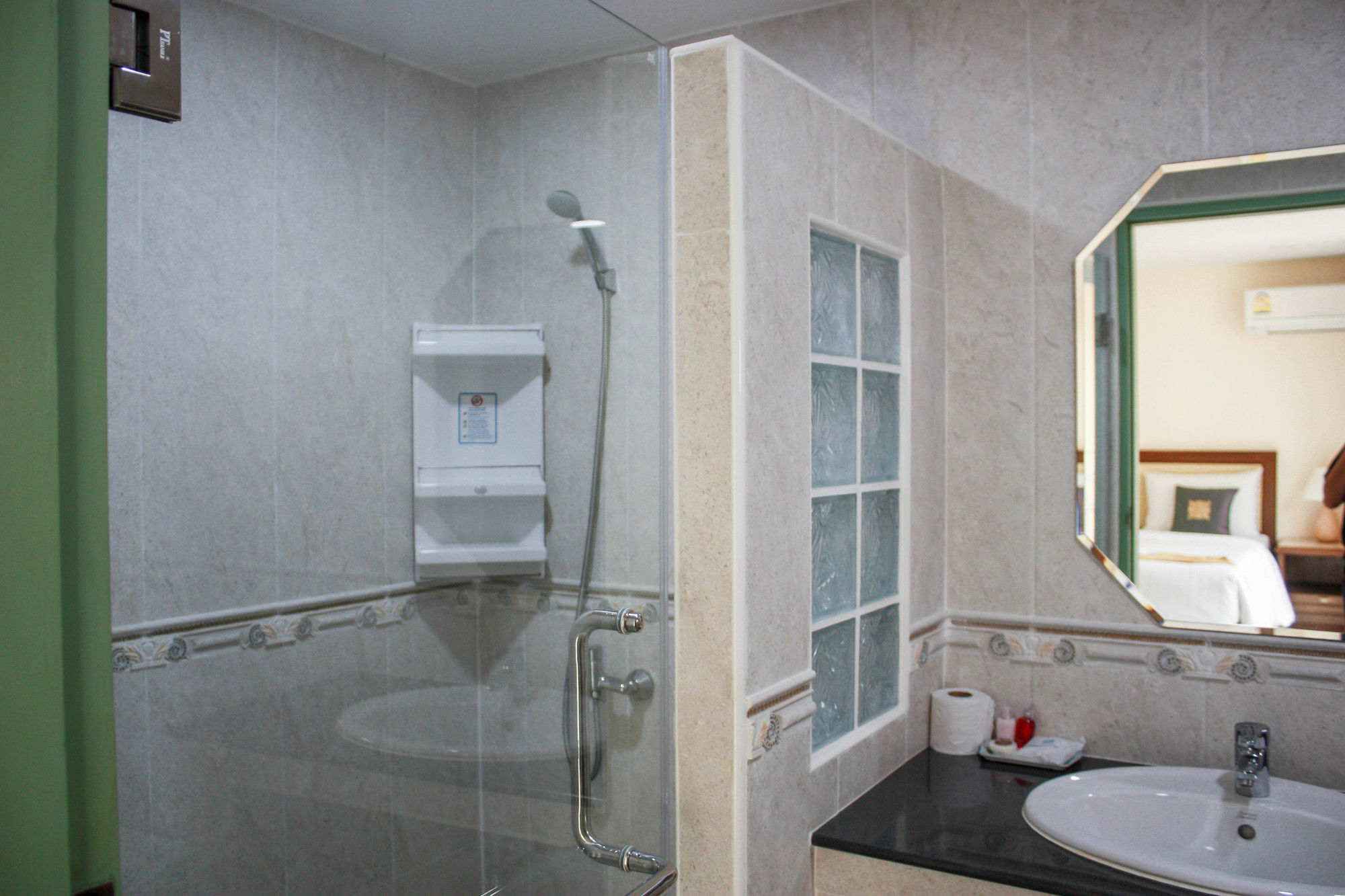 Panjai's Place 3*