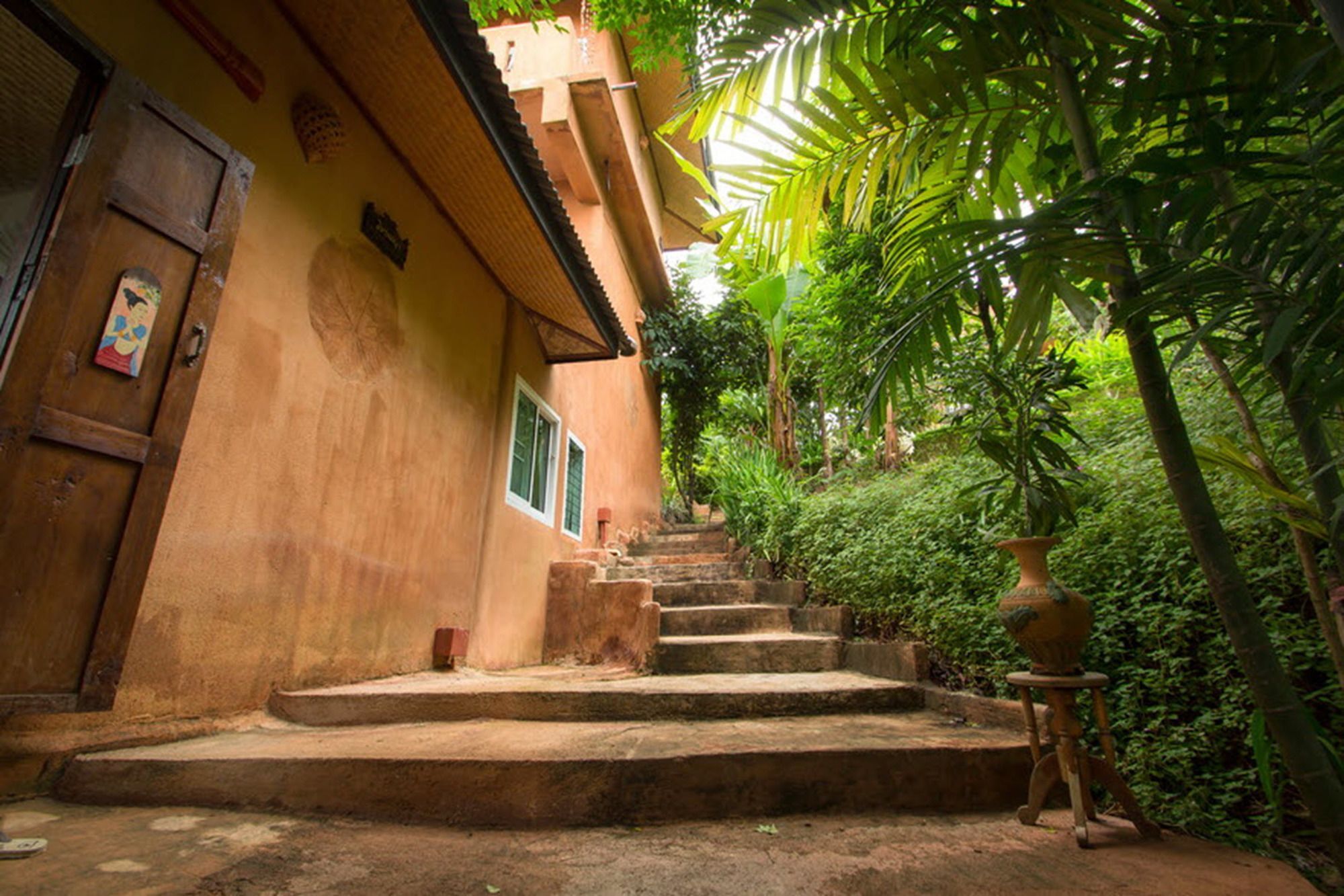Resort Monmaen & Chiang Rai