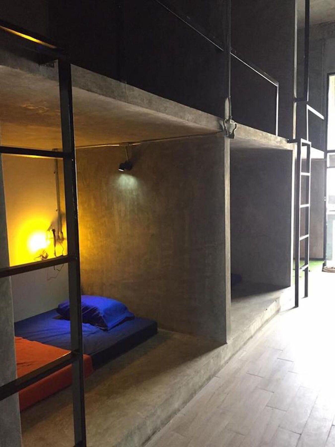 8 Homestel