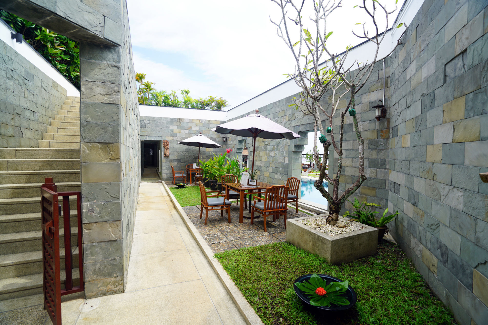 Nakamanda And Spa- Sha 5* Klong Muang Beach