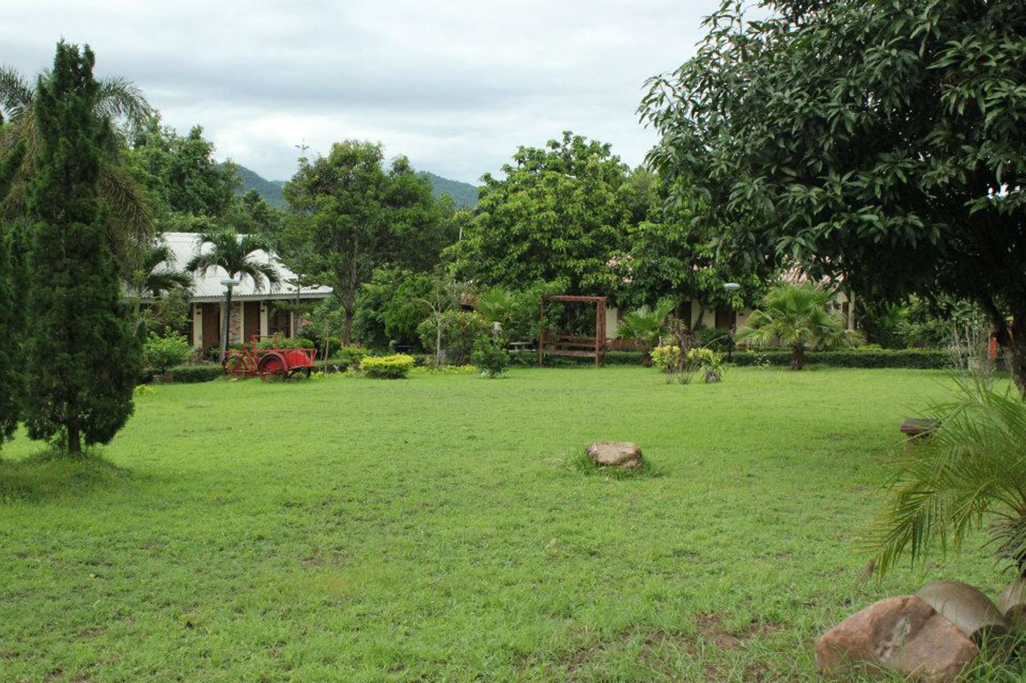 Baanphuthadol