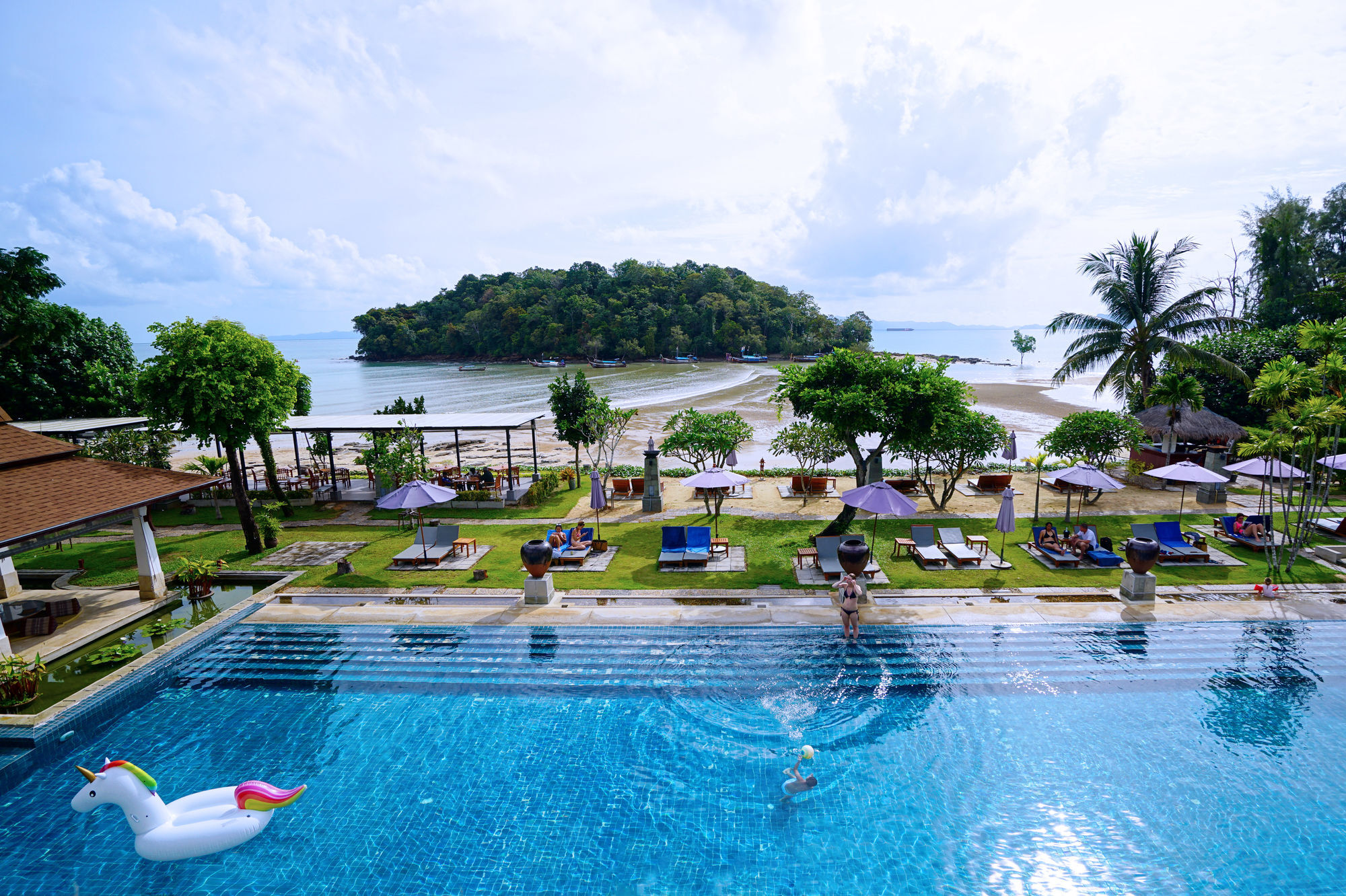 Nakamanda And Spa- Sha Resort Klong Muang Beach