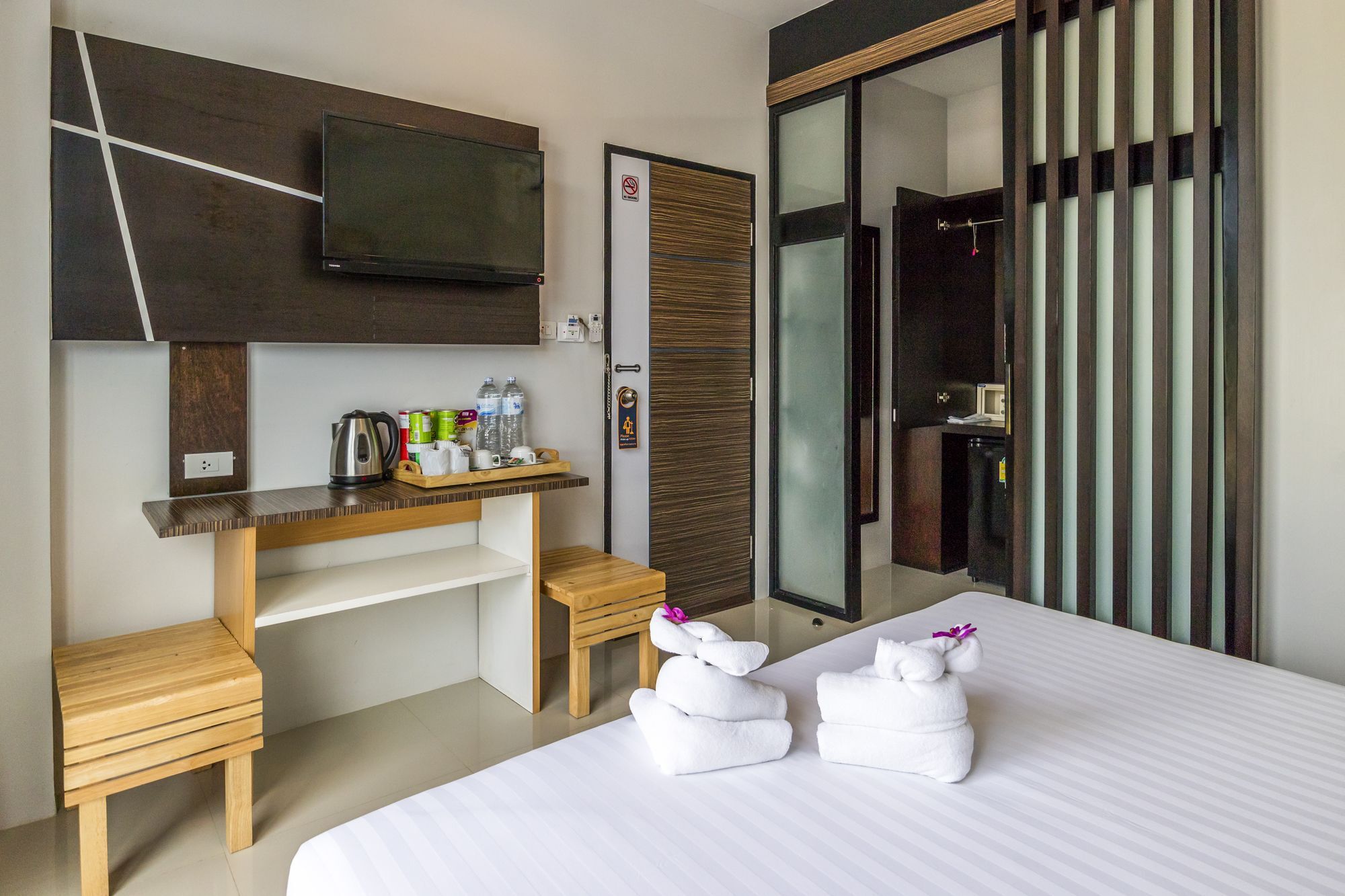 S2 Hotel 2*
