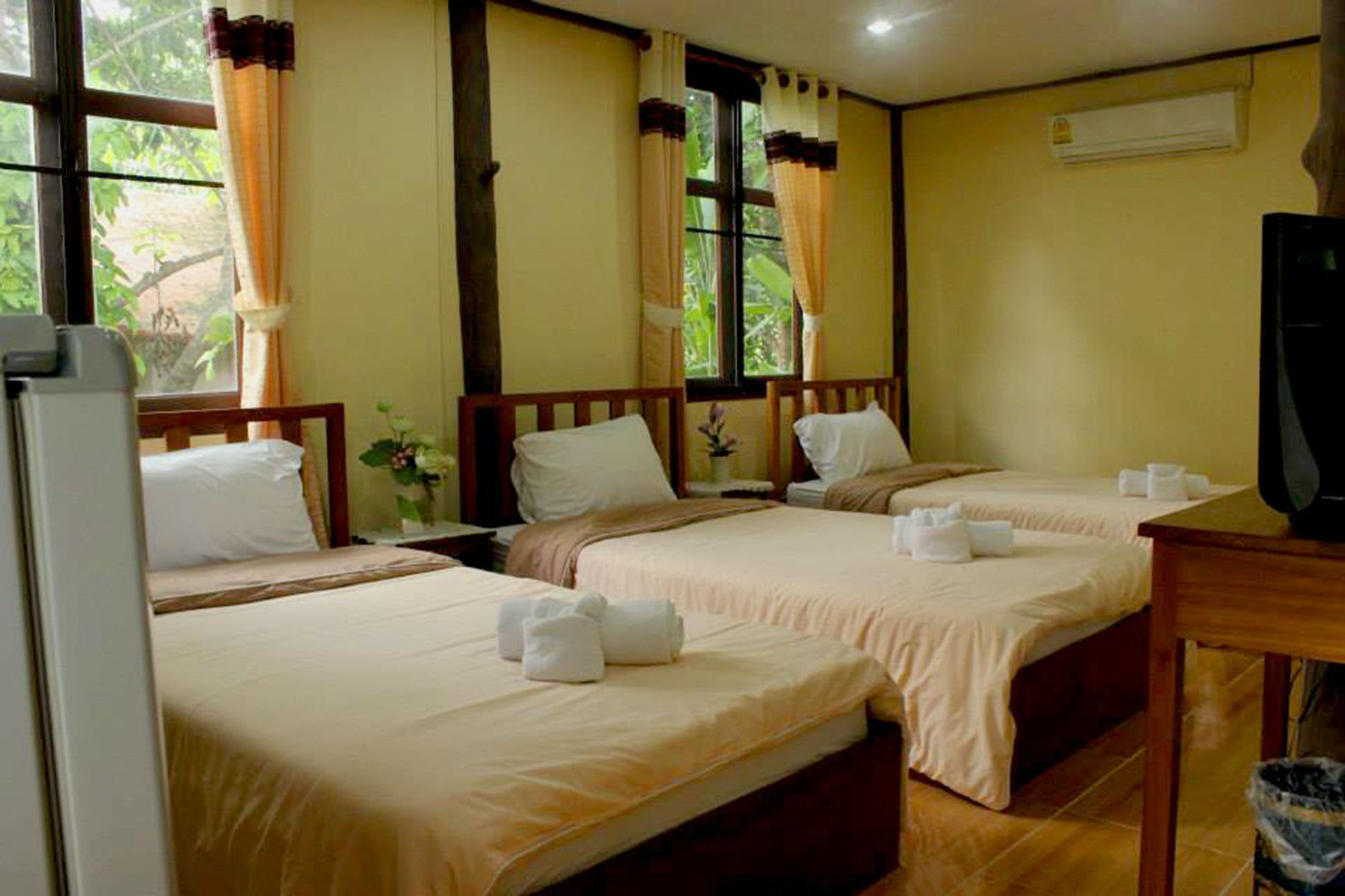 Baanphuthadol 2* Mae Hong Son