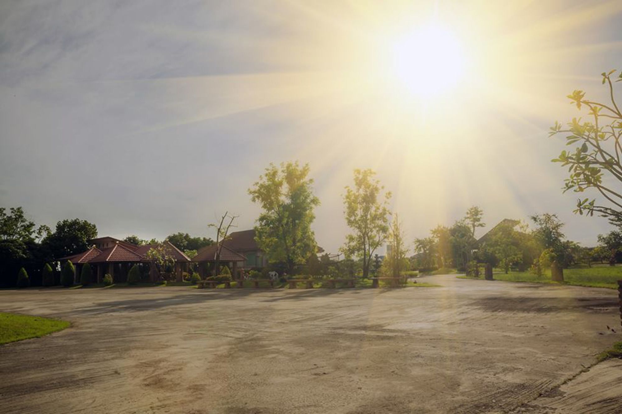 Thaisomboon Bighome Resort