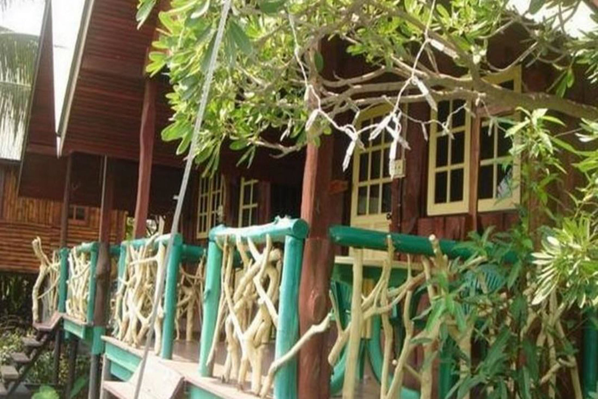 Sam's House Resort