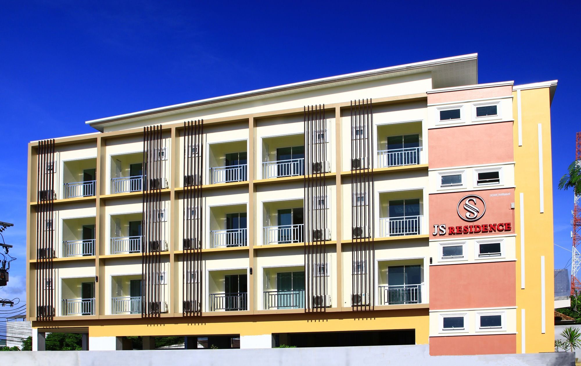 Js Apartment *