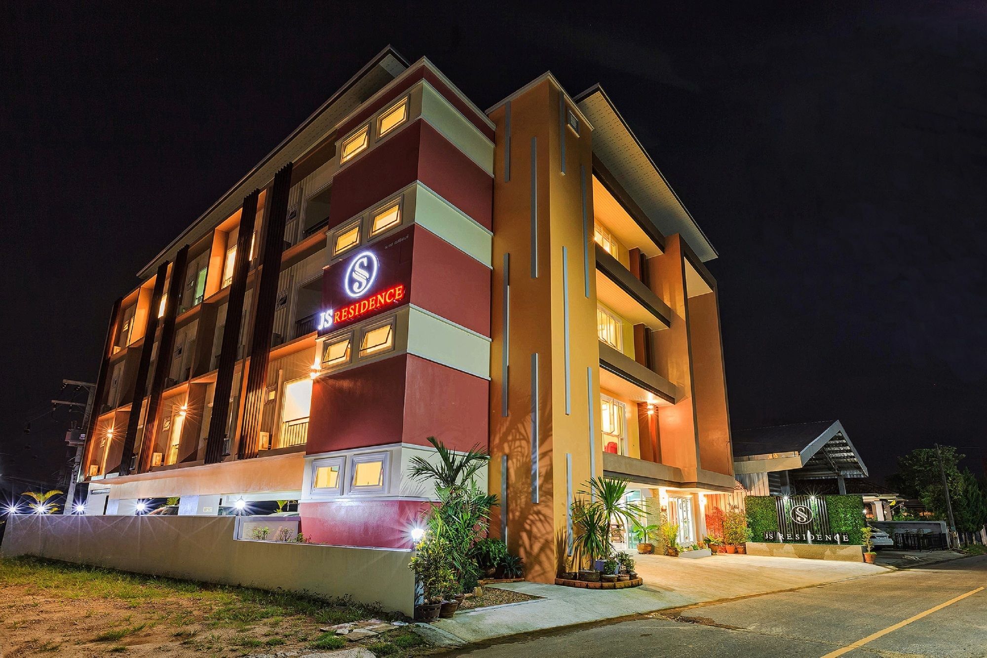 Js Apartment