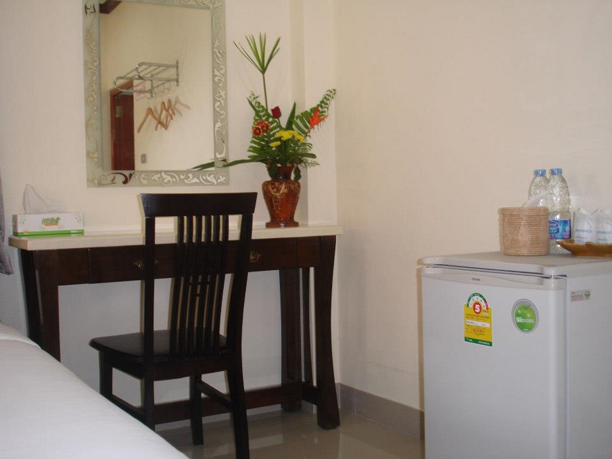Hotel Naris Phuview