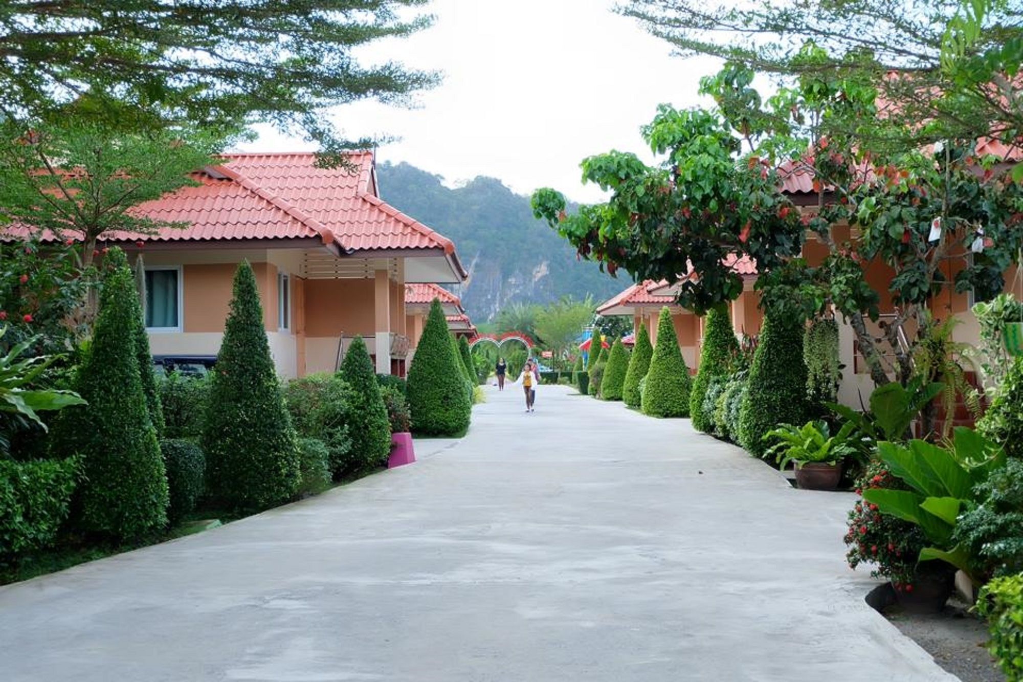 Naris Phuview Hotel 3*