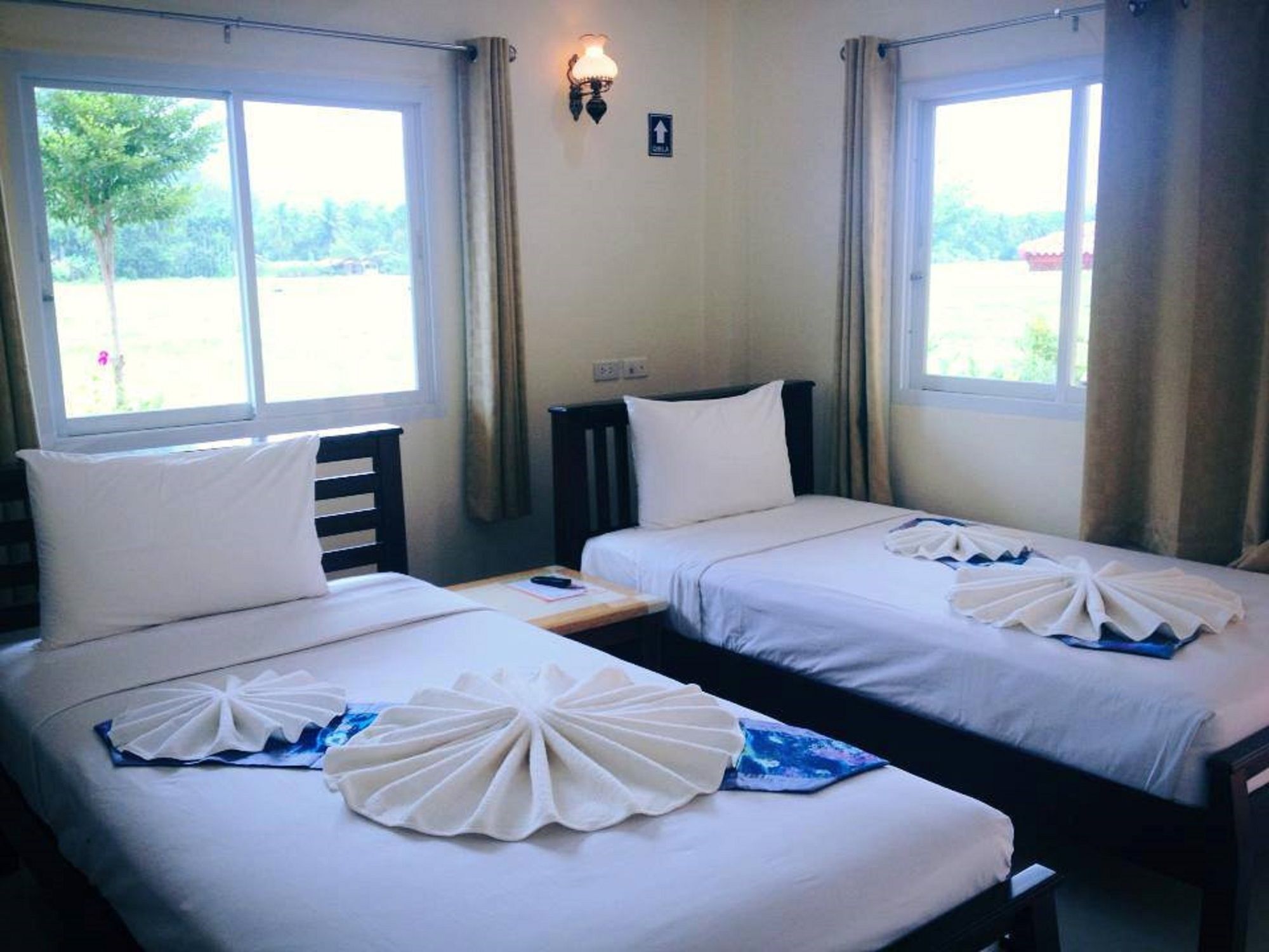 Naris Phuview Hotel