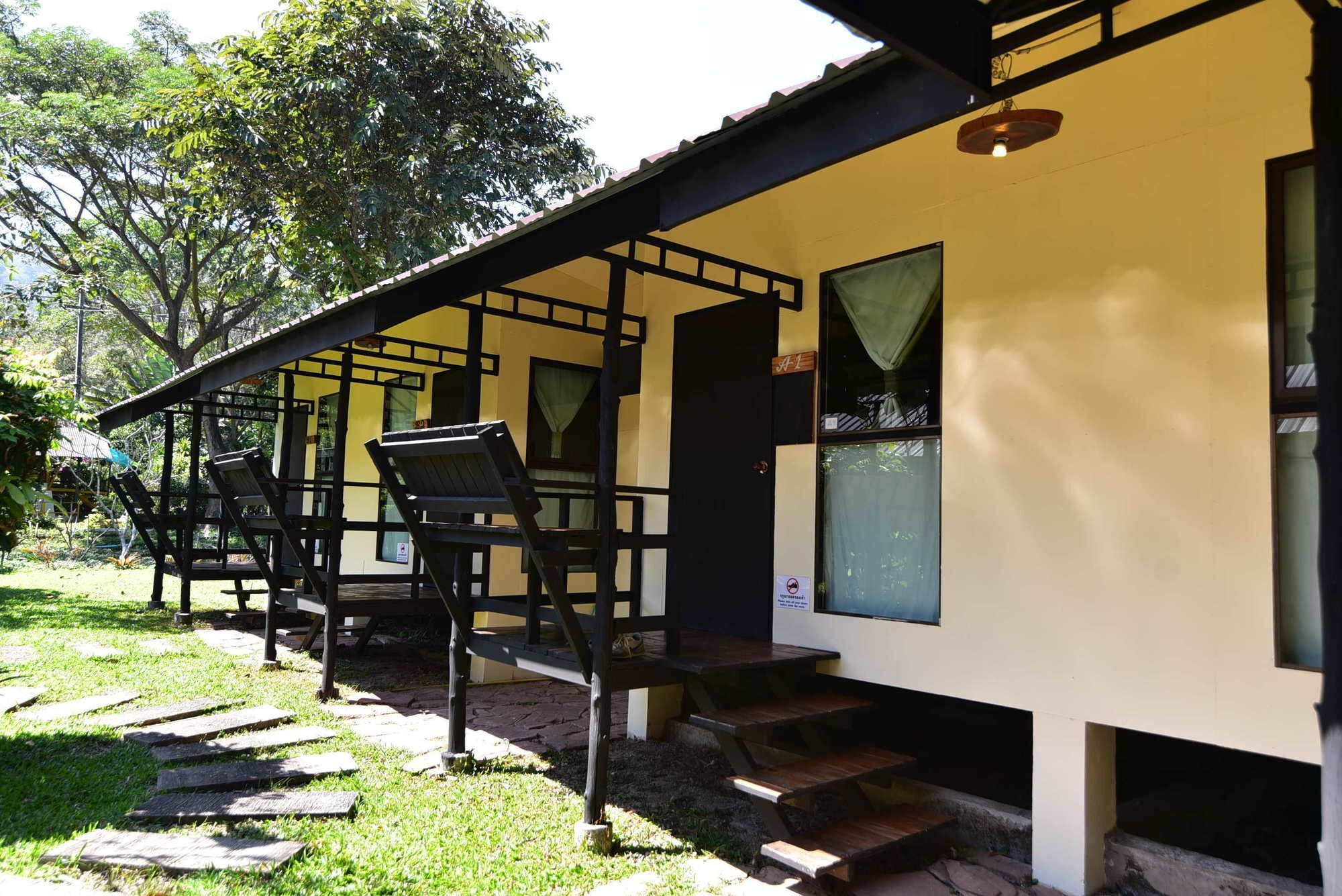 Apple Camp Khaoyai Ban Tha Maprang