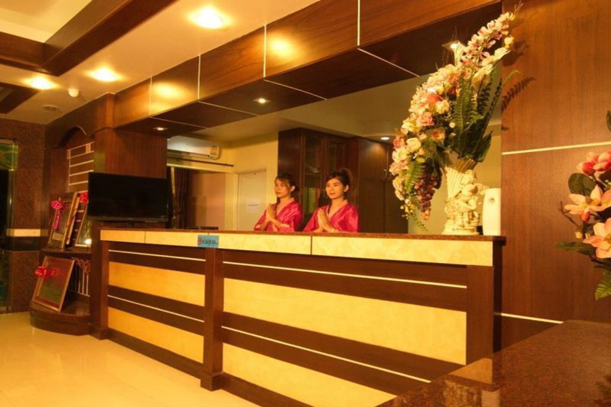 Ud Hotel 3*