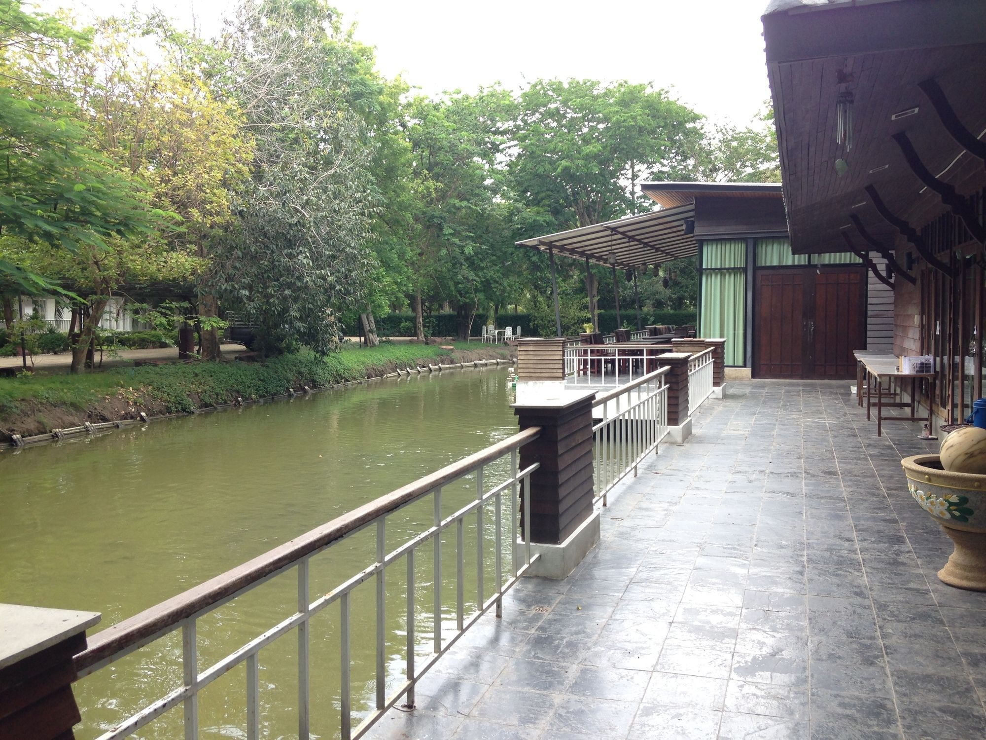 Young Coconut Garden Resort 2*