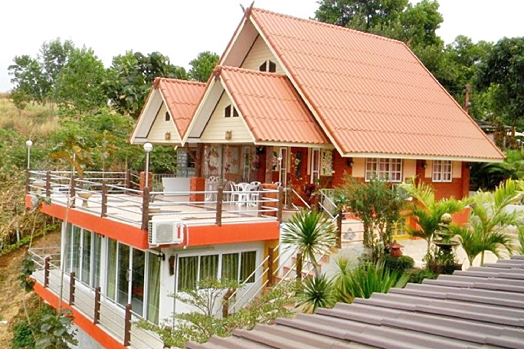 Klong Sai Hills Hotel