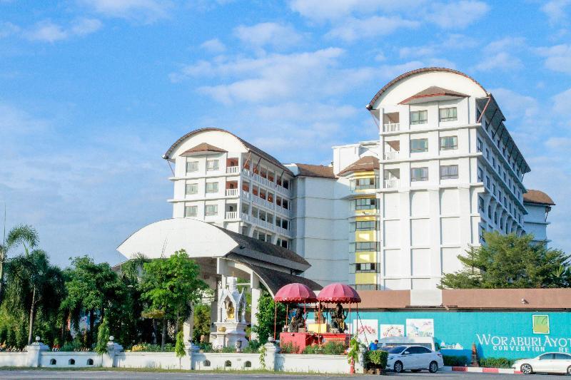 Woraburi & By The River 4*