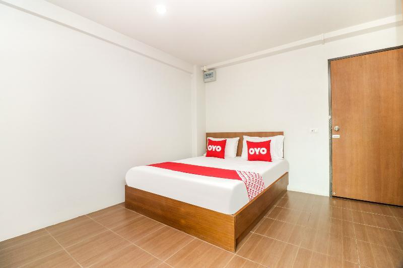 Oyo 227 Suchaya House 3*