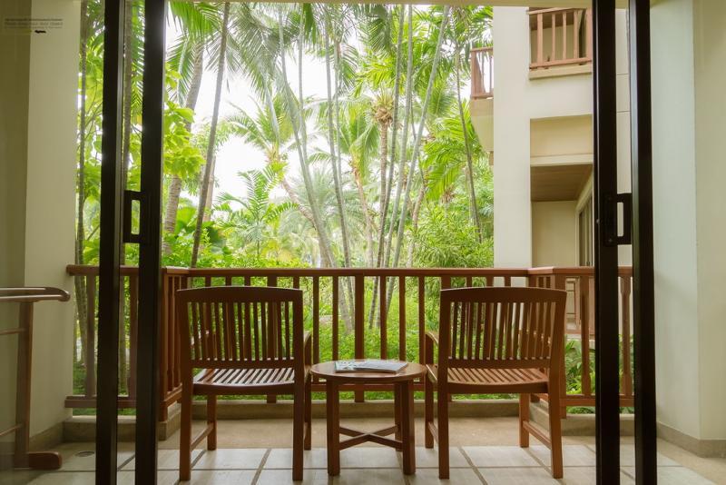 Resort The Tide