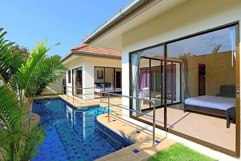 Hotel Avoca Pool