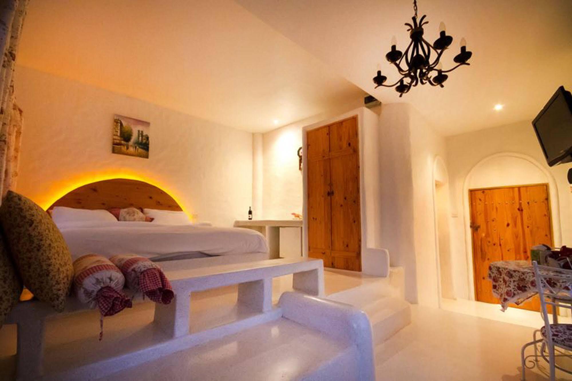 Morning Glory Hotel Suan Phueng